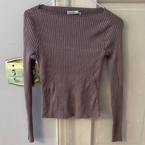 Abercrombie & Fitch Ribbed Long-Sleeve Top in Dusty Mauve